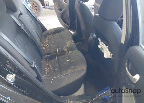 2017 Kia Forte Lx z USA, uszkodzony, nr VIN 3KPFL4A73HE142706